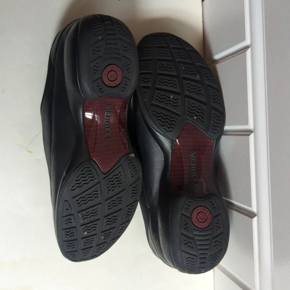 Merrell Air Cushion Slip Ons - Picture 5 of 5